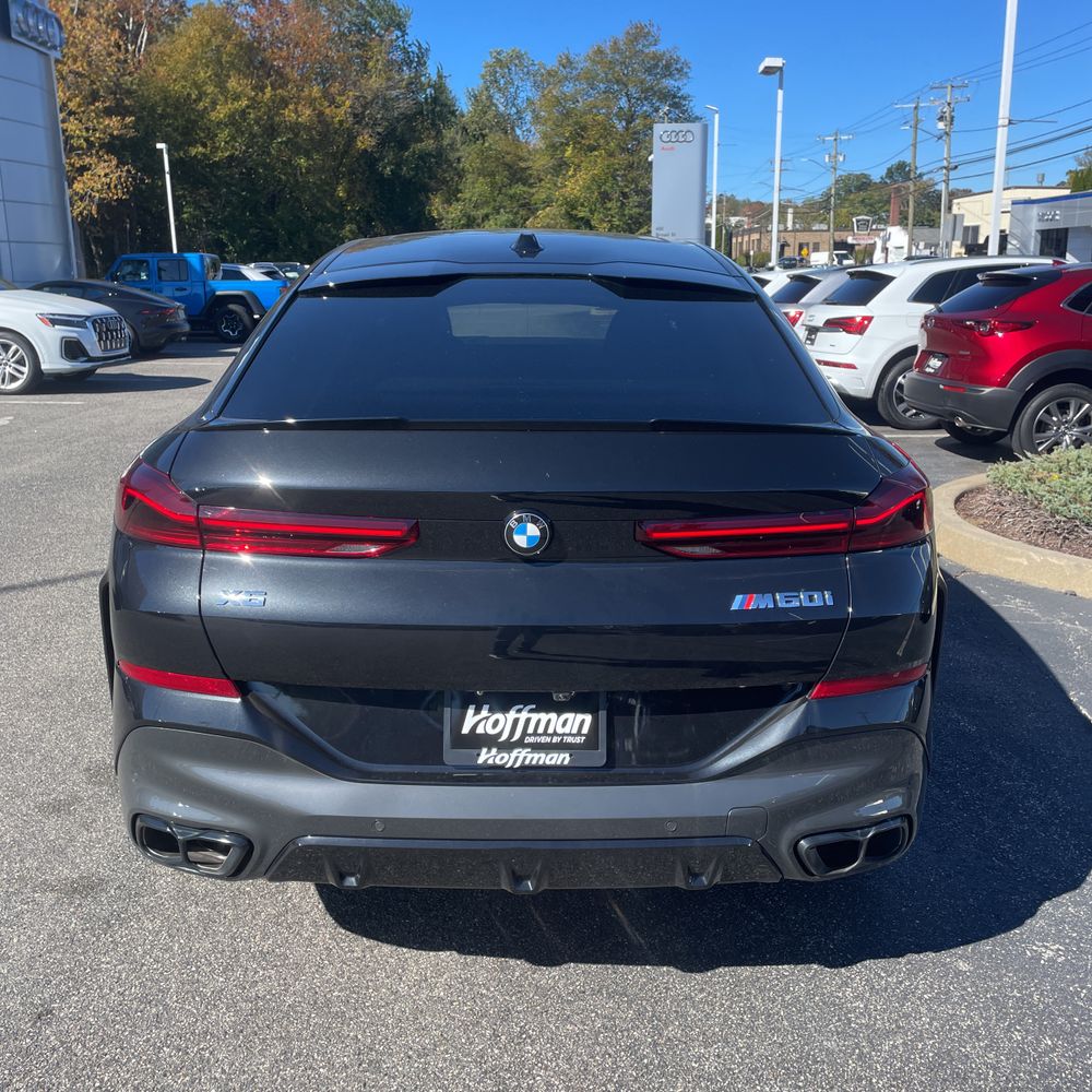 2025 BMW X6 M60i xDrive
