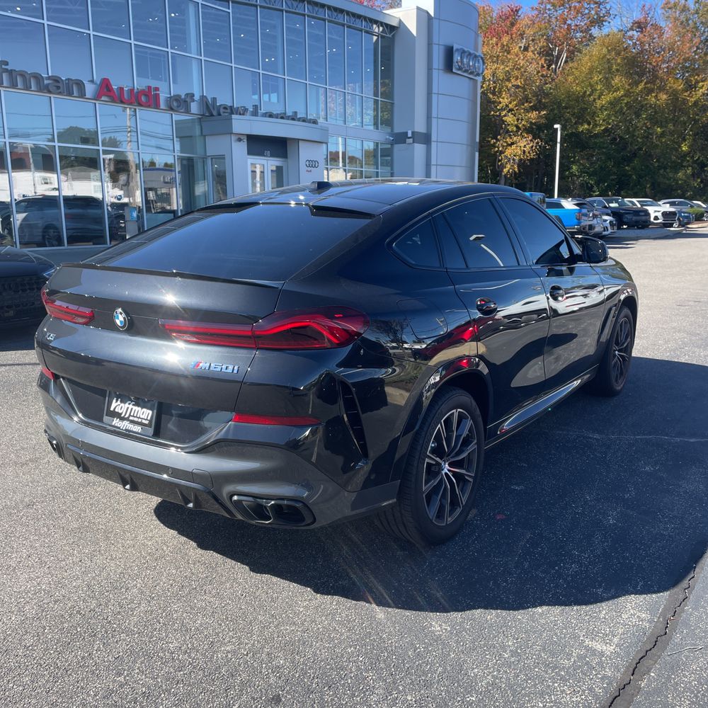 2025 BMW X6 M60i xDrive