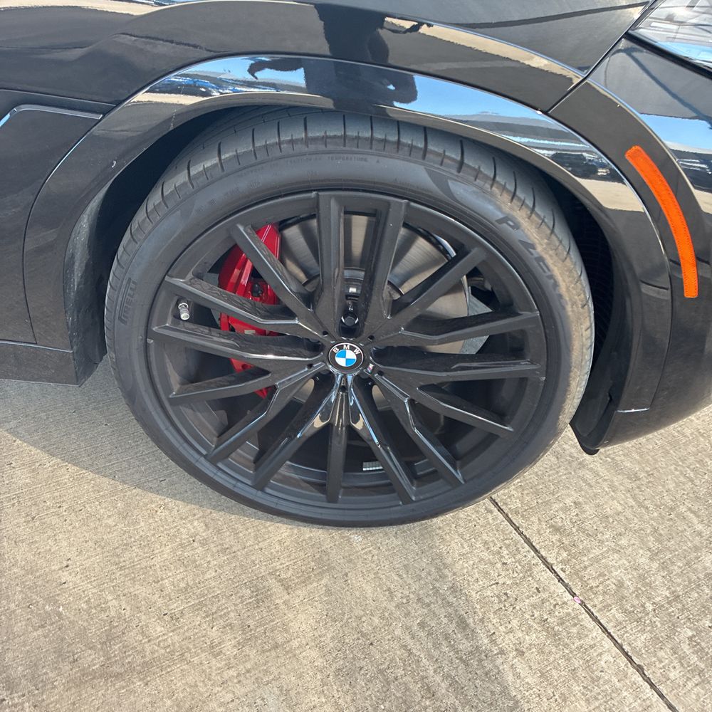 2025 BMW X6 M60i xDrive