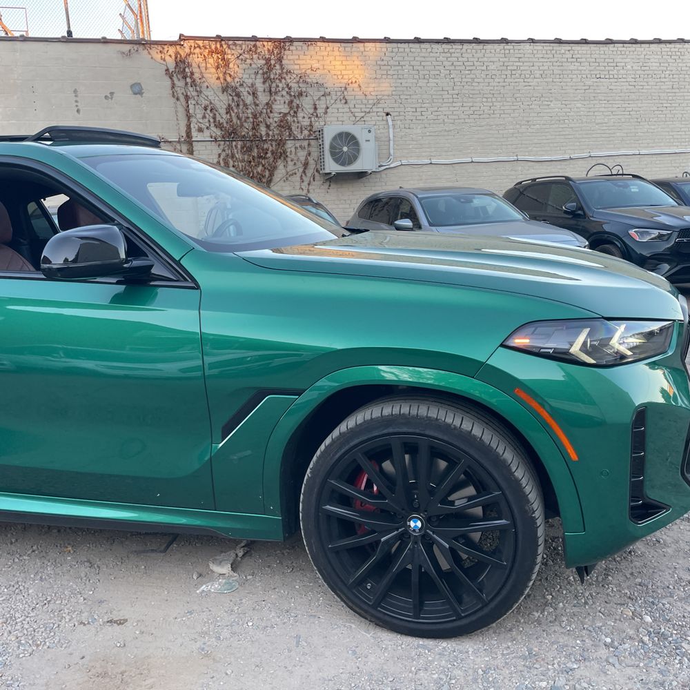 2024 BMW X6 M60i