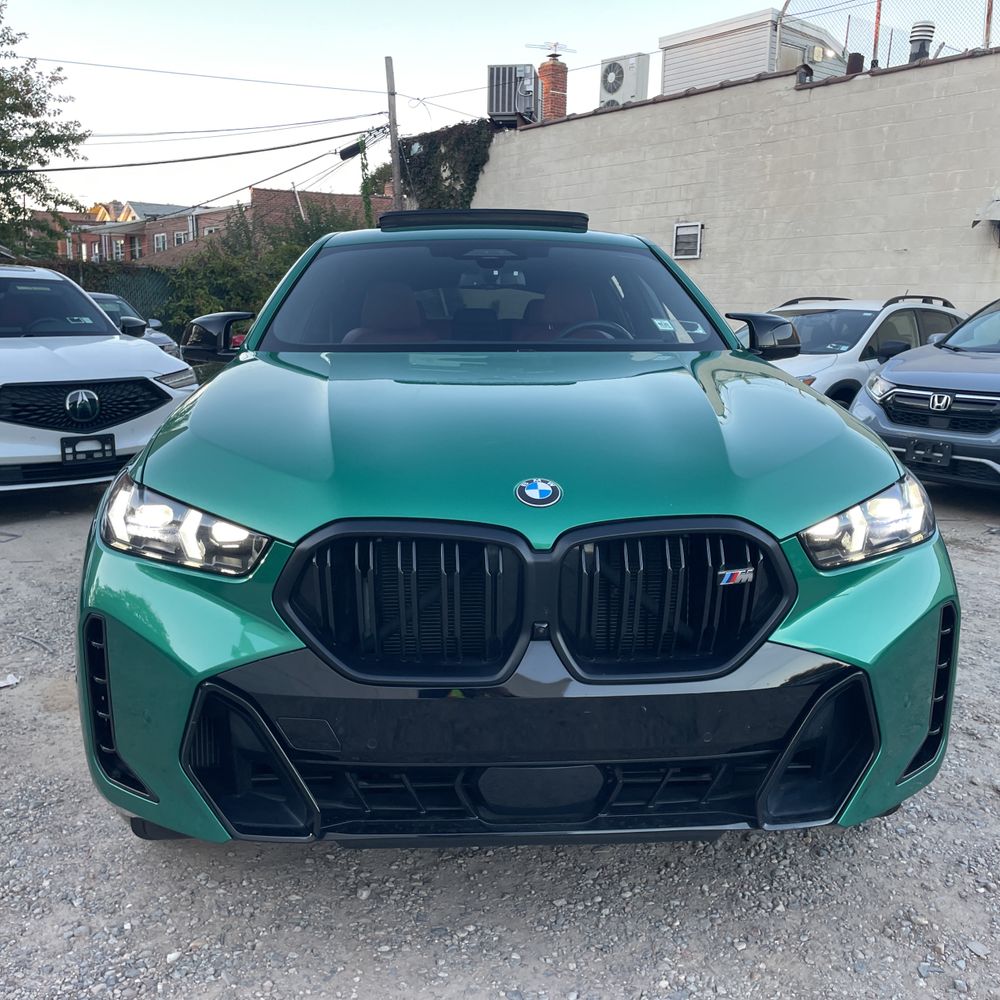 2024 BMW X6 M60i