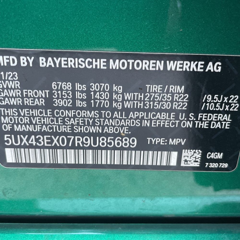 2024 BMW X6 M60i