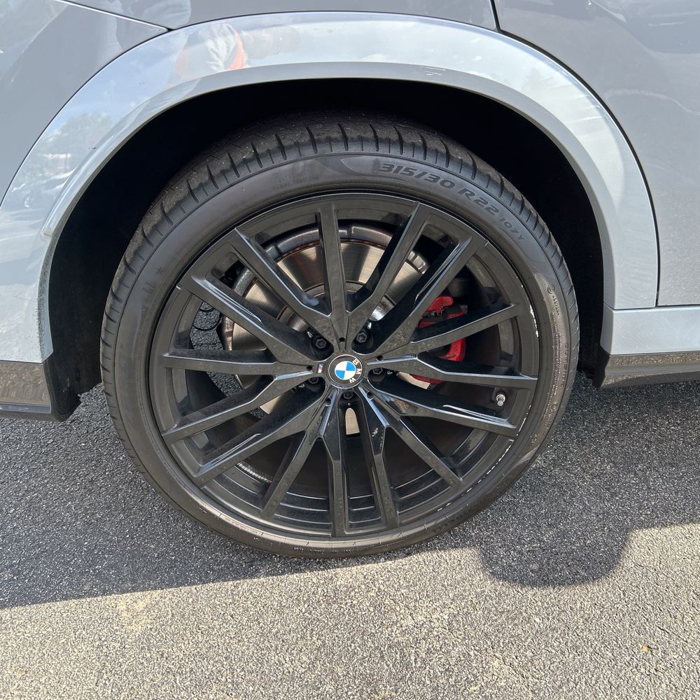 2025 BMW X6 M60i xDrive