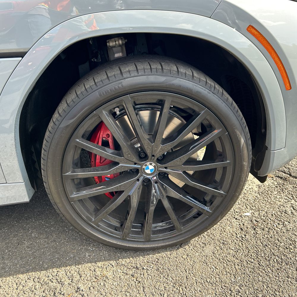 2025 BMW X6 M60i xDrive