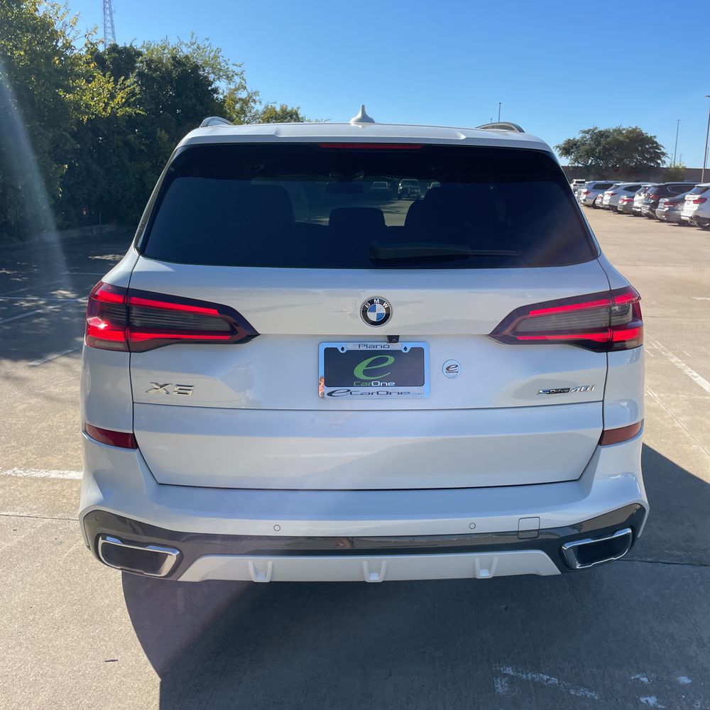 2022 BMW X5 sDrive40i