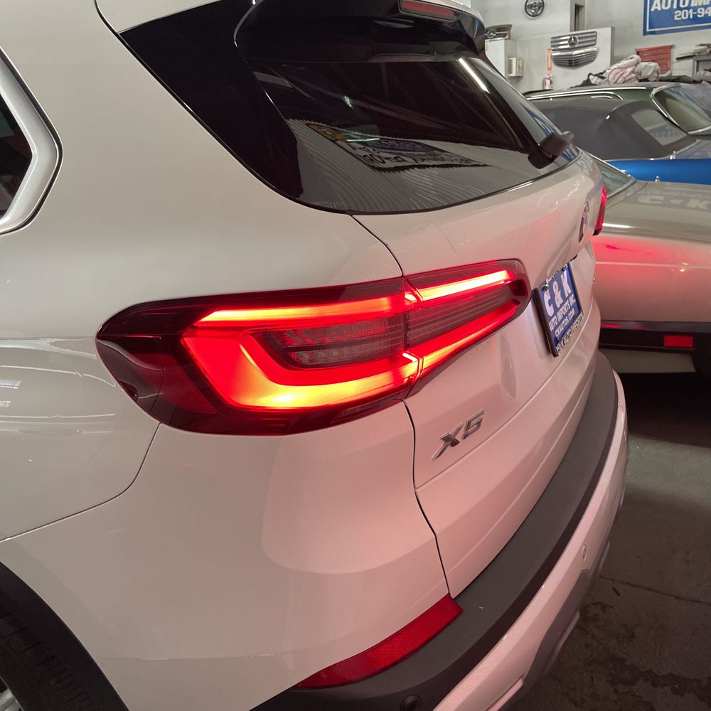 2023 BMW X5 sDrive40i