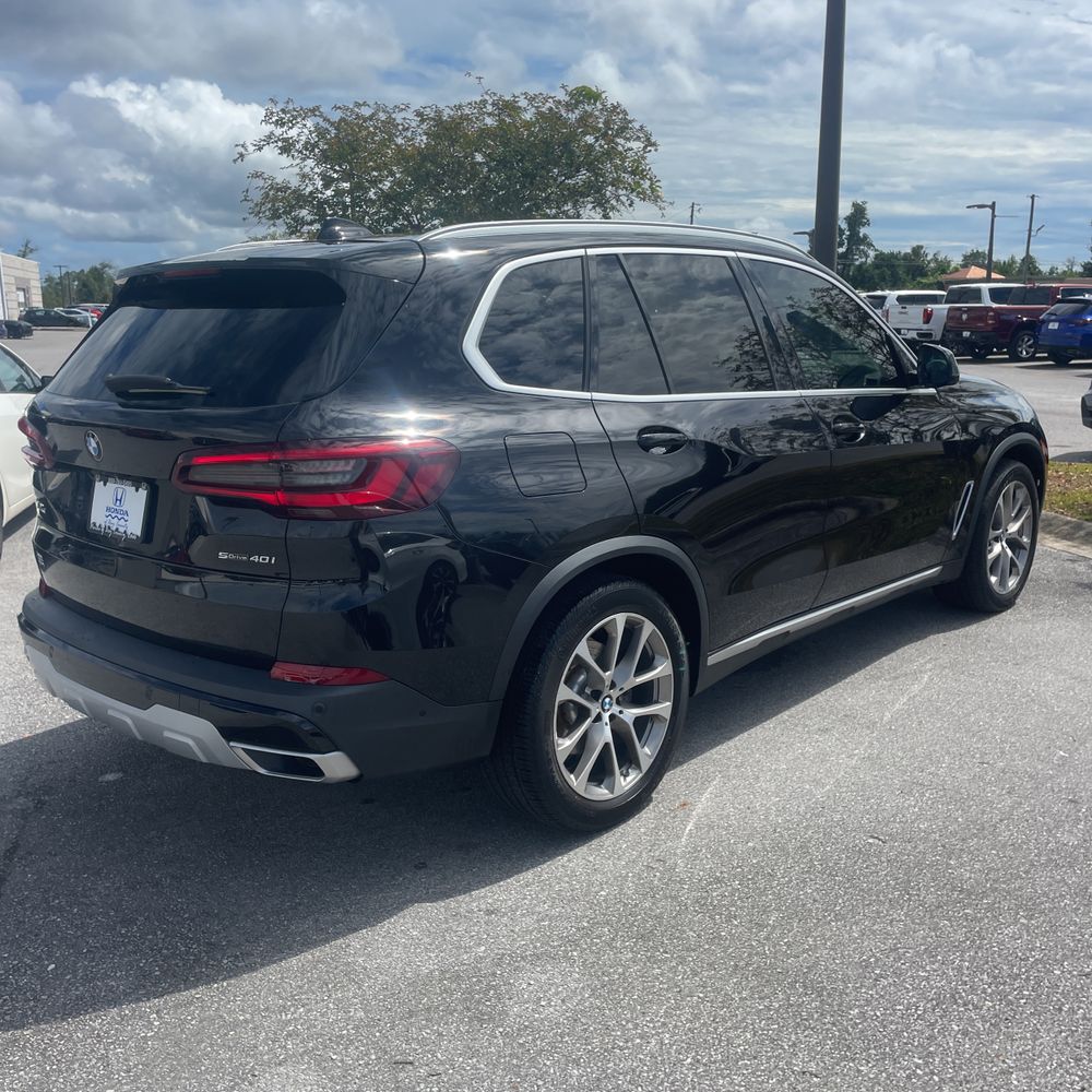 2022 BMW X5 sDrive40i