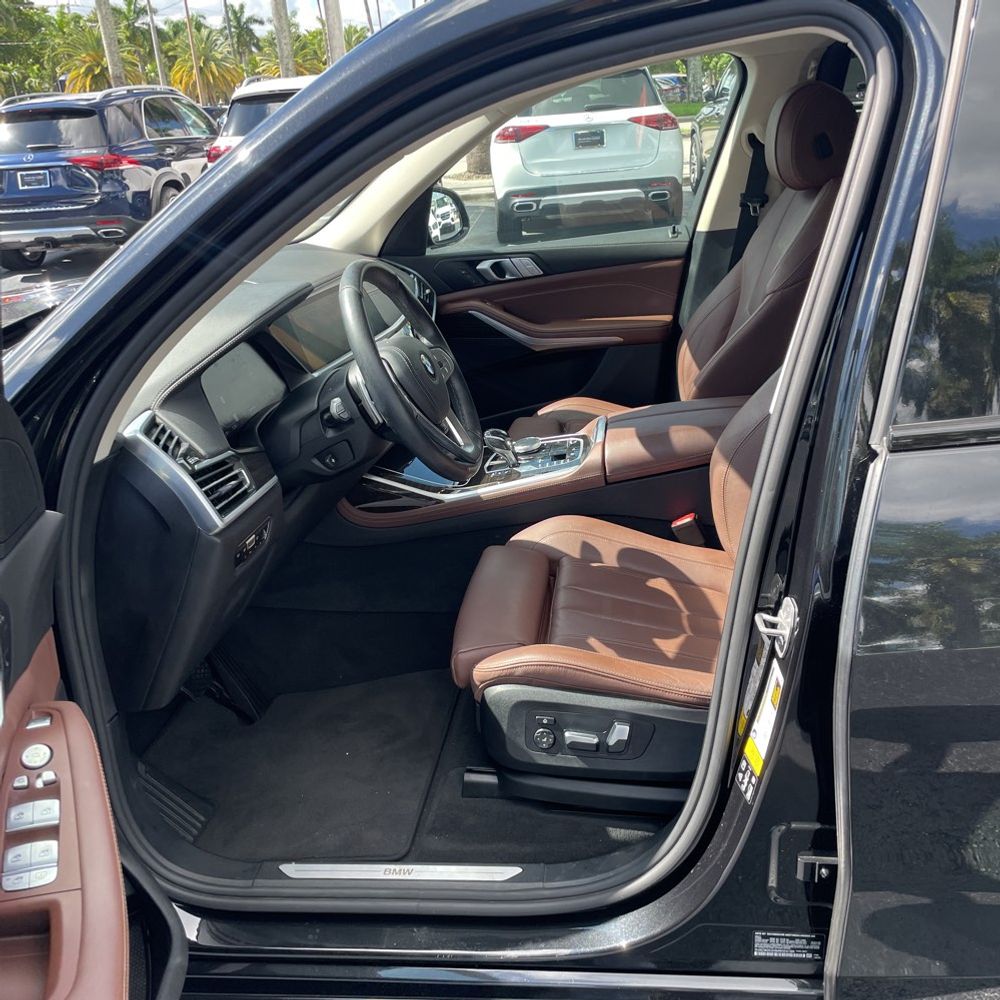 2021 BMW X7 XDrive40i