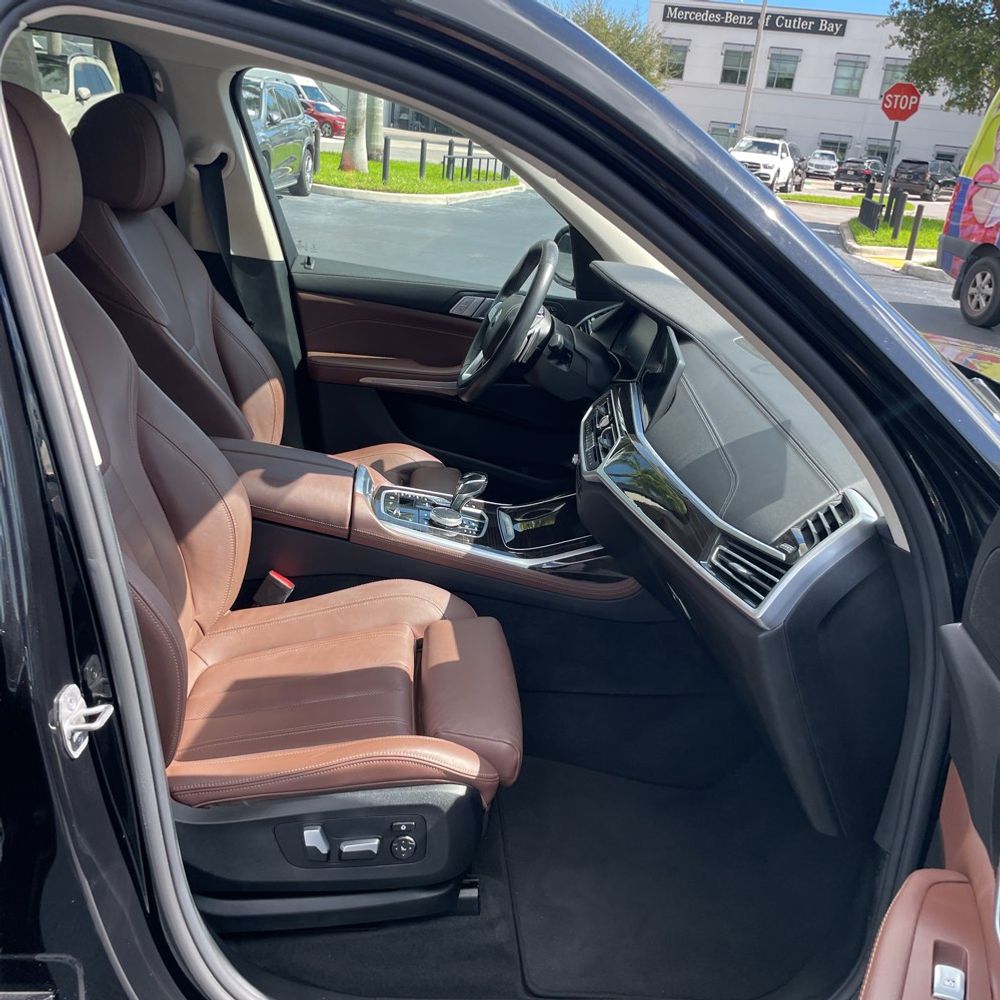 2021 BMW X7 XDrive40i
