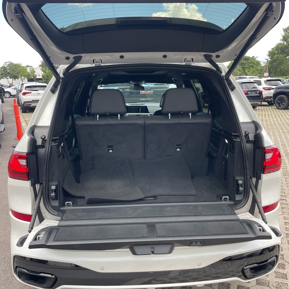 2021 BMW X7 XDrive40i