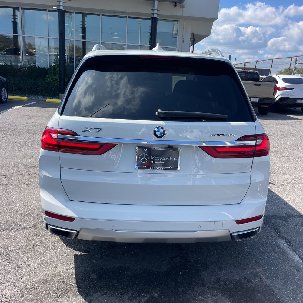 2022 BMW X7 XDrive40i