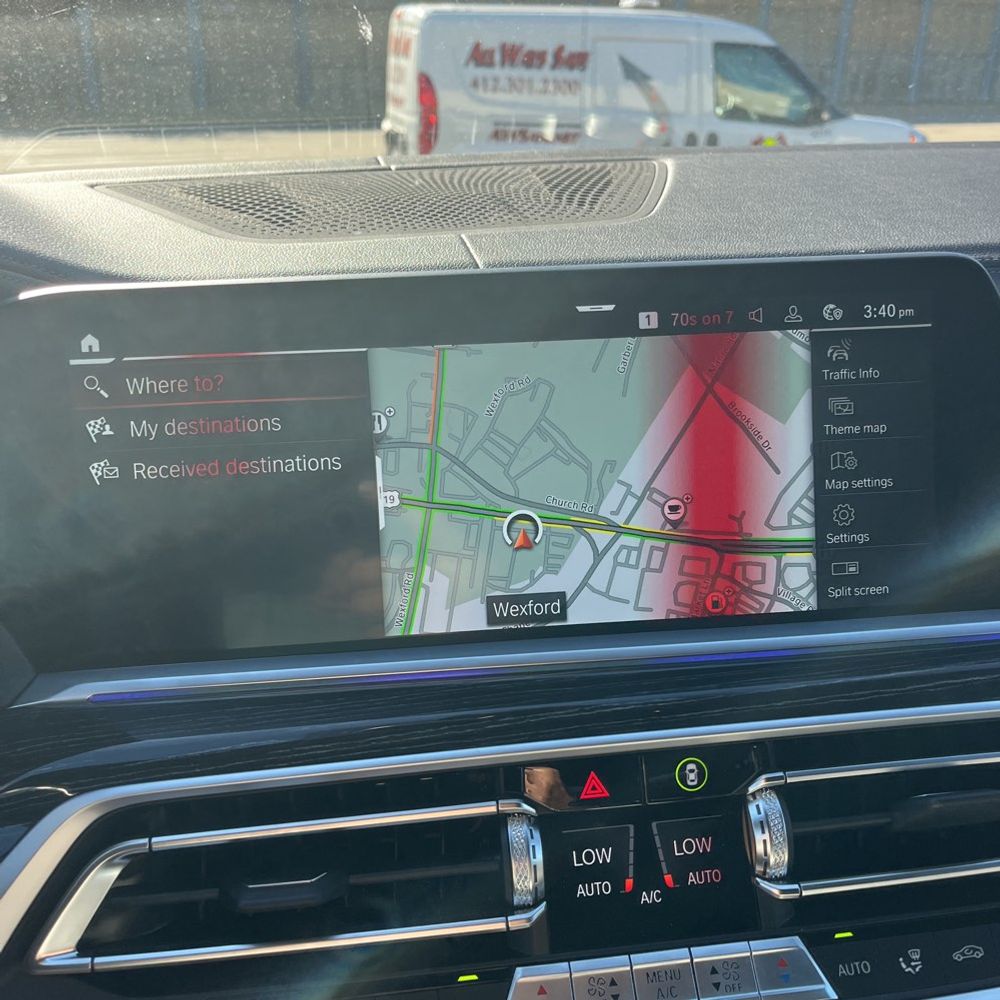 2022 BMW X7 M50i