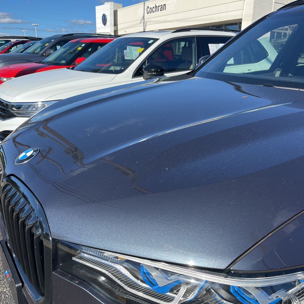 2022 BMW X7 M50i