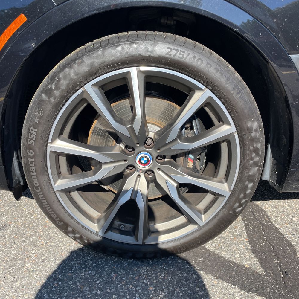 2022 BMW X7 M50i