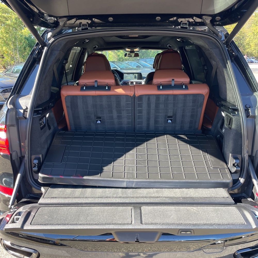 2022 BMW X7 M50i