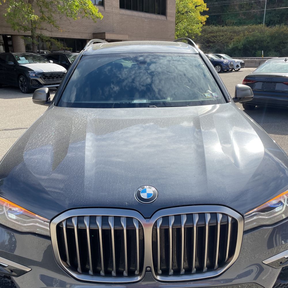 2022 BMW X7 M50i