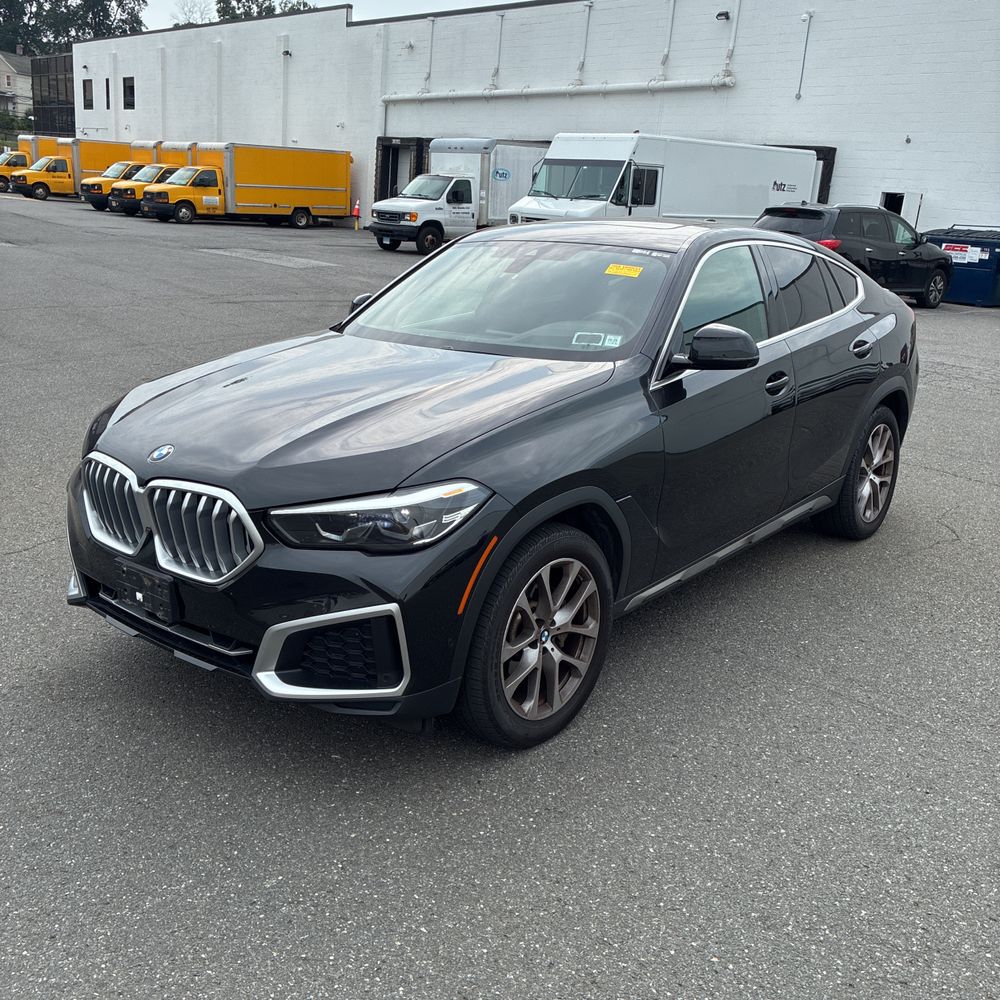 2023 BMW X6 XDrive40i