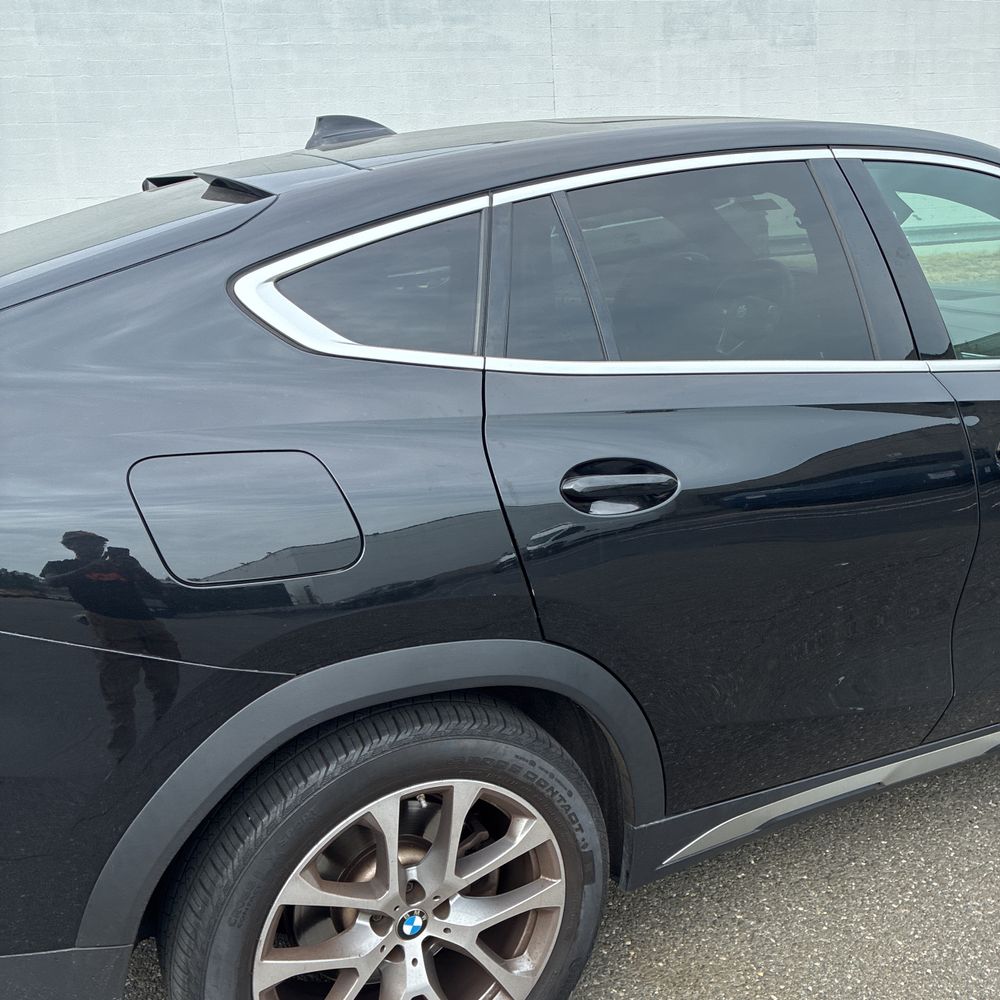 2023 BMW X6 XDrive40i