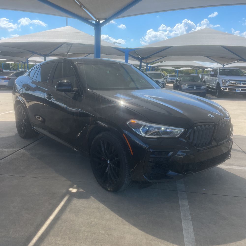 2023 BMW X6 XDrive40i