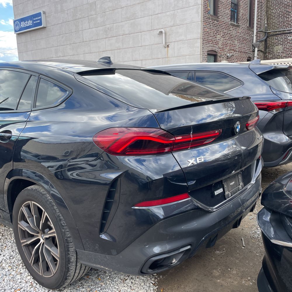 2022 BMW X6 XDrive40i