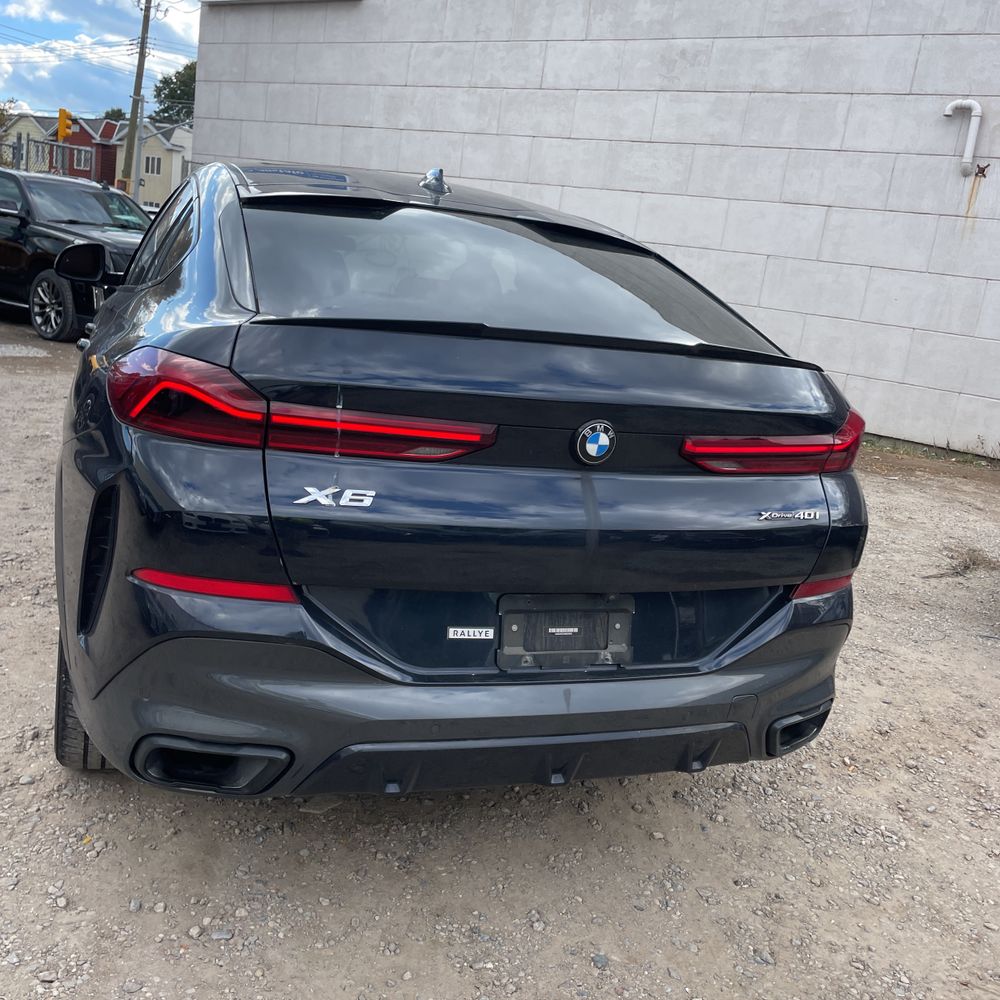 2022 BMW X6 XDrive40i