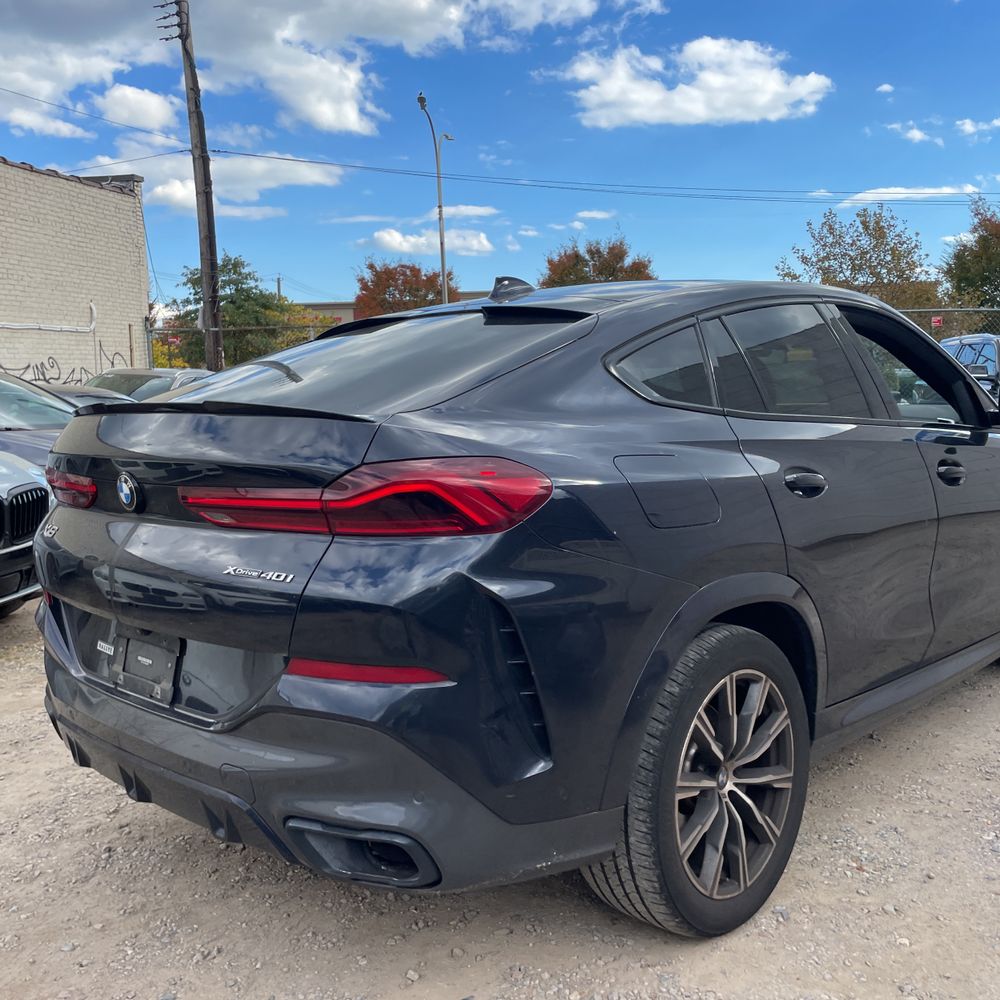 2022 BMW X6 XDrive40i
