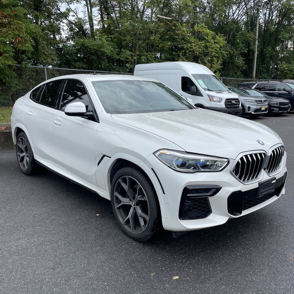 2022 BMW X6 XDrive40i