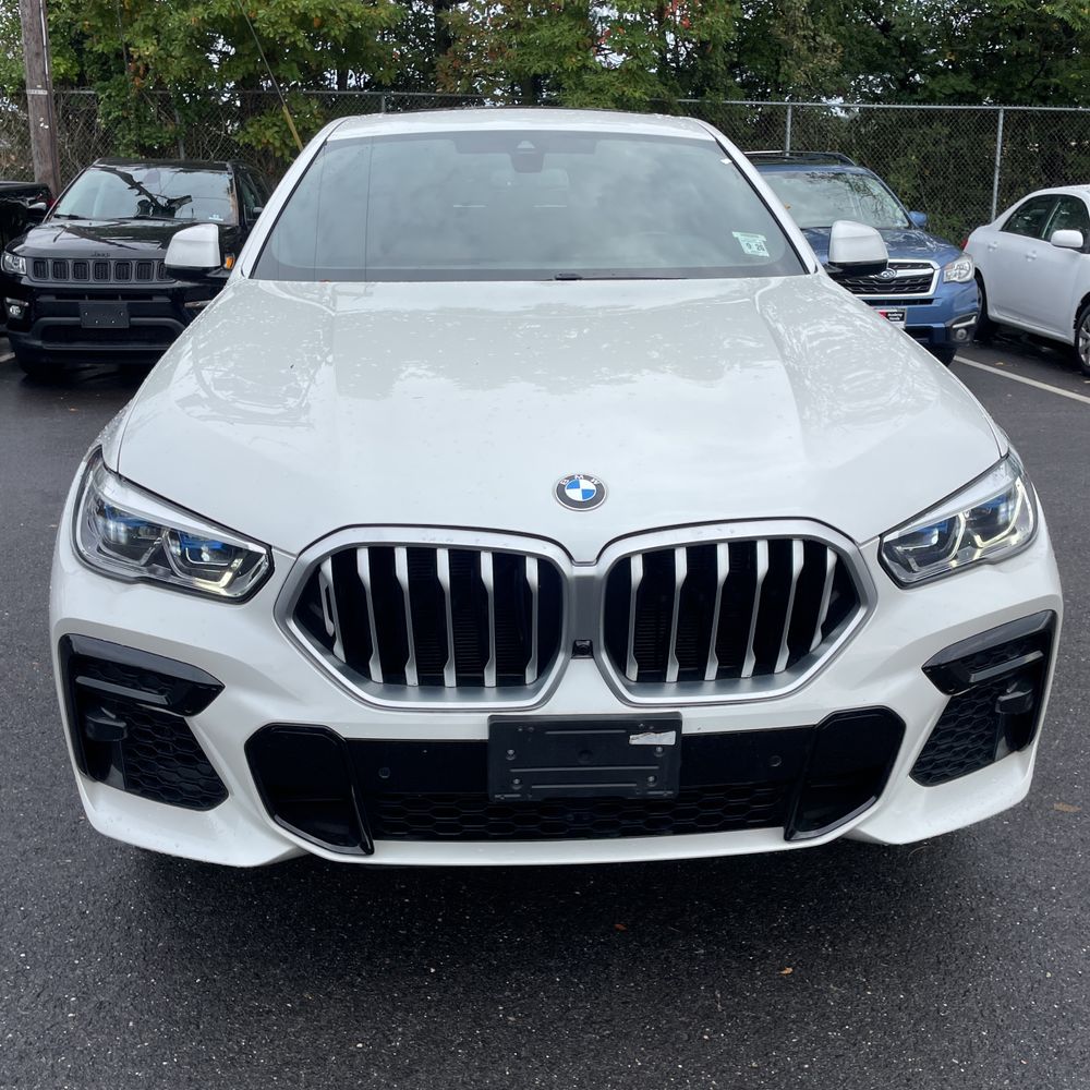 2022 BMW X6 XDrive40i