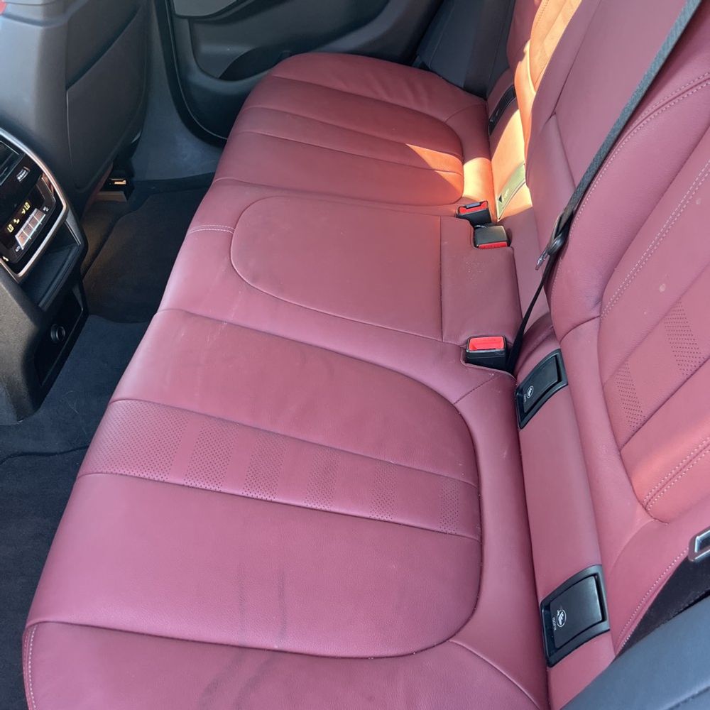 2021 BMW X6 M50i