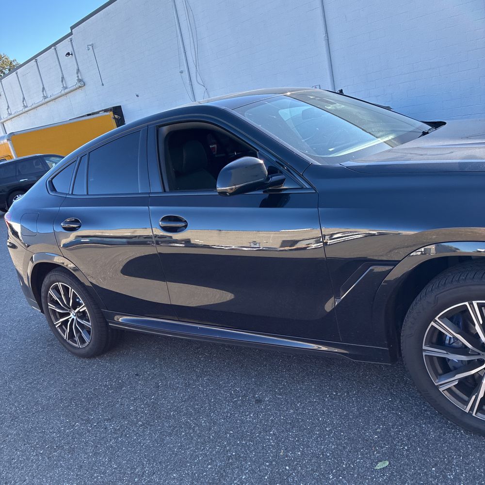 2022 BMW X6 M50i