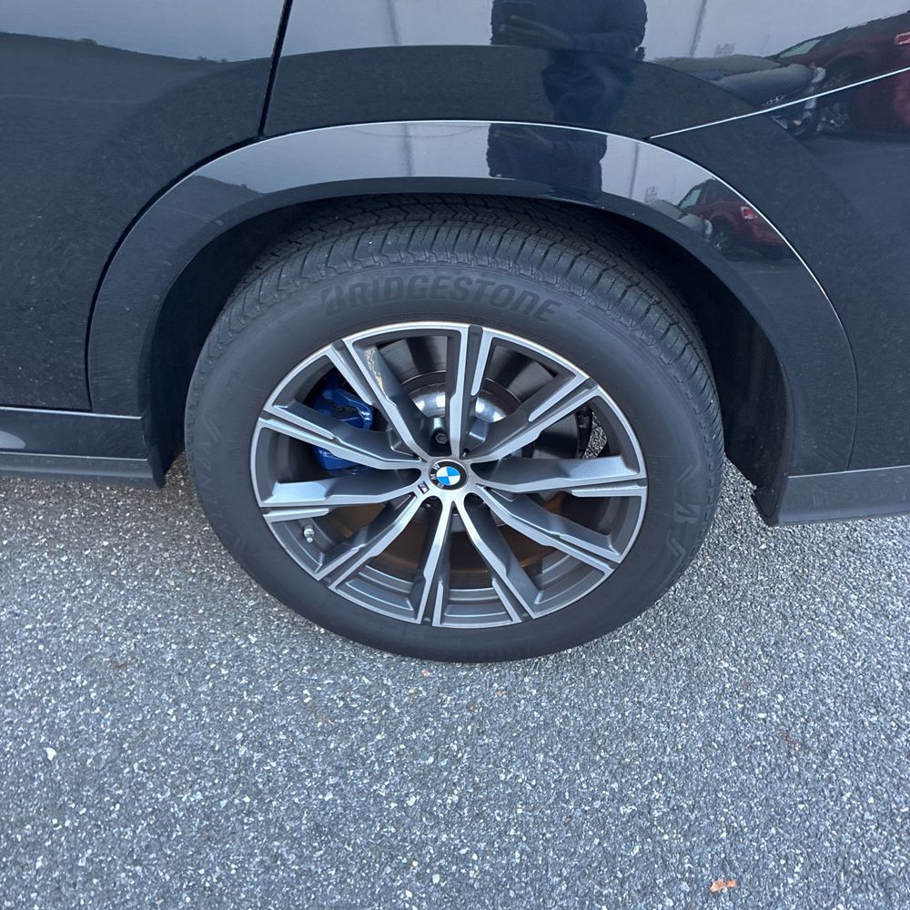 2022 BMW X6 M50i