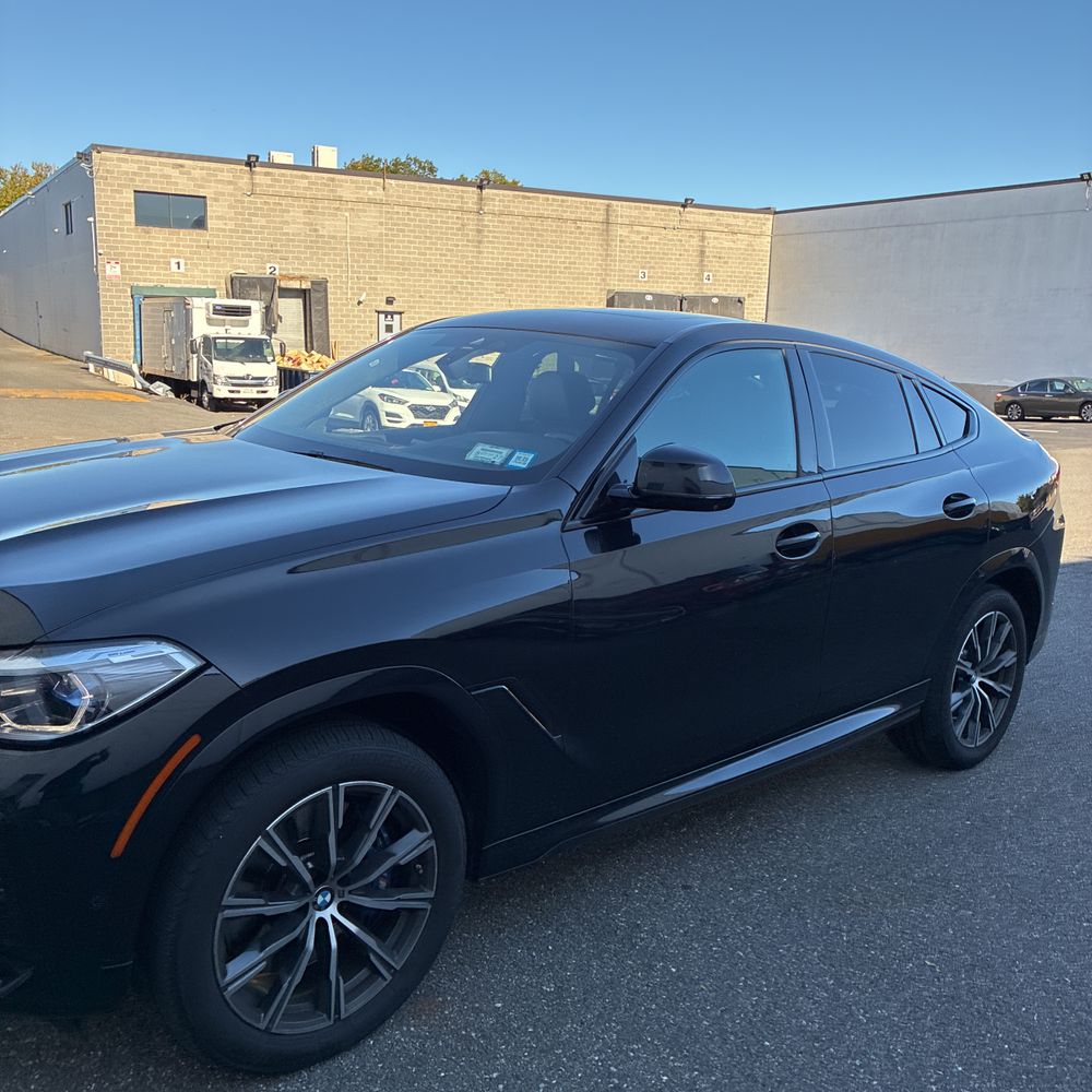 2022 BMW X6 M50i