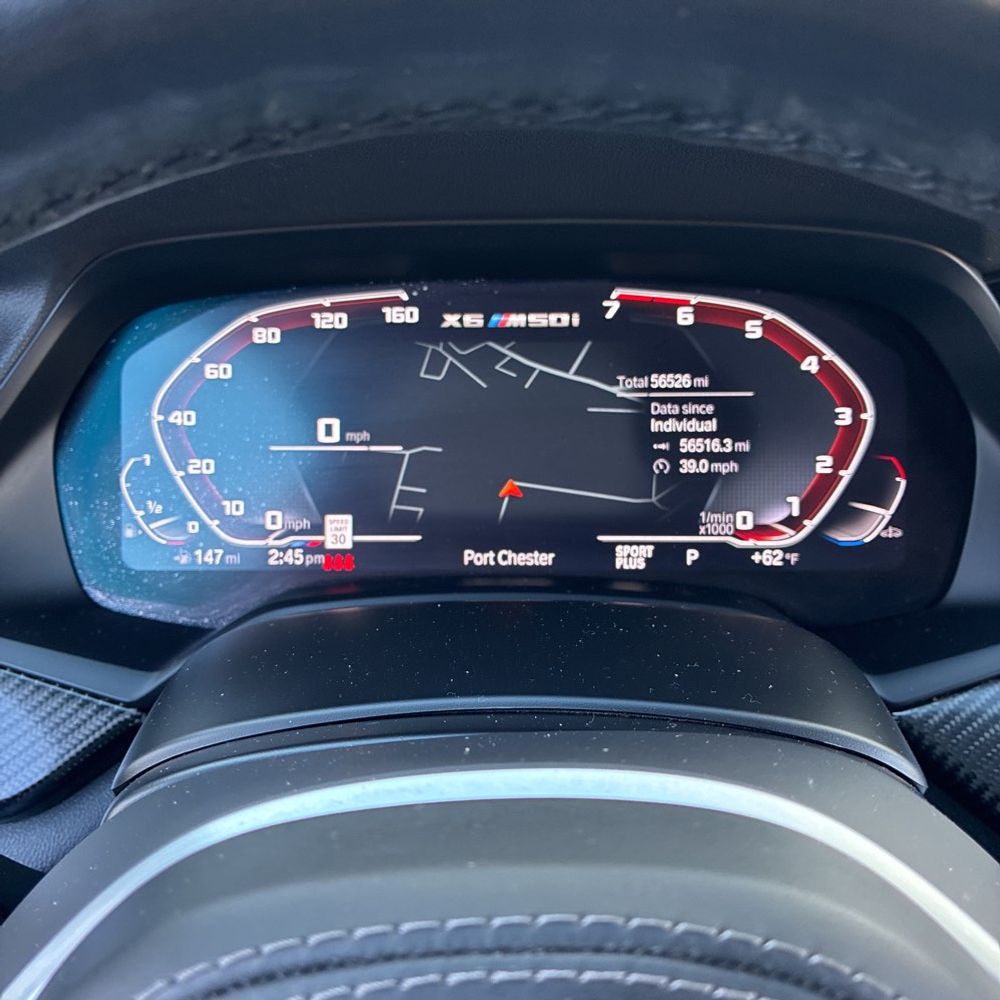 2022 BMW X6 M50i