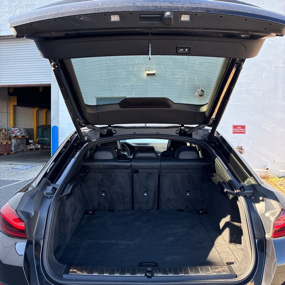 2022 BMW X6 M50i