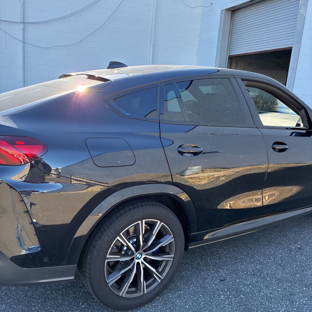 2022 BMW X6 M50i