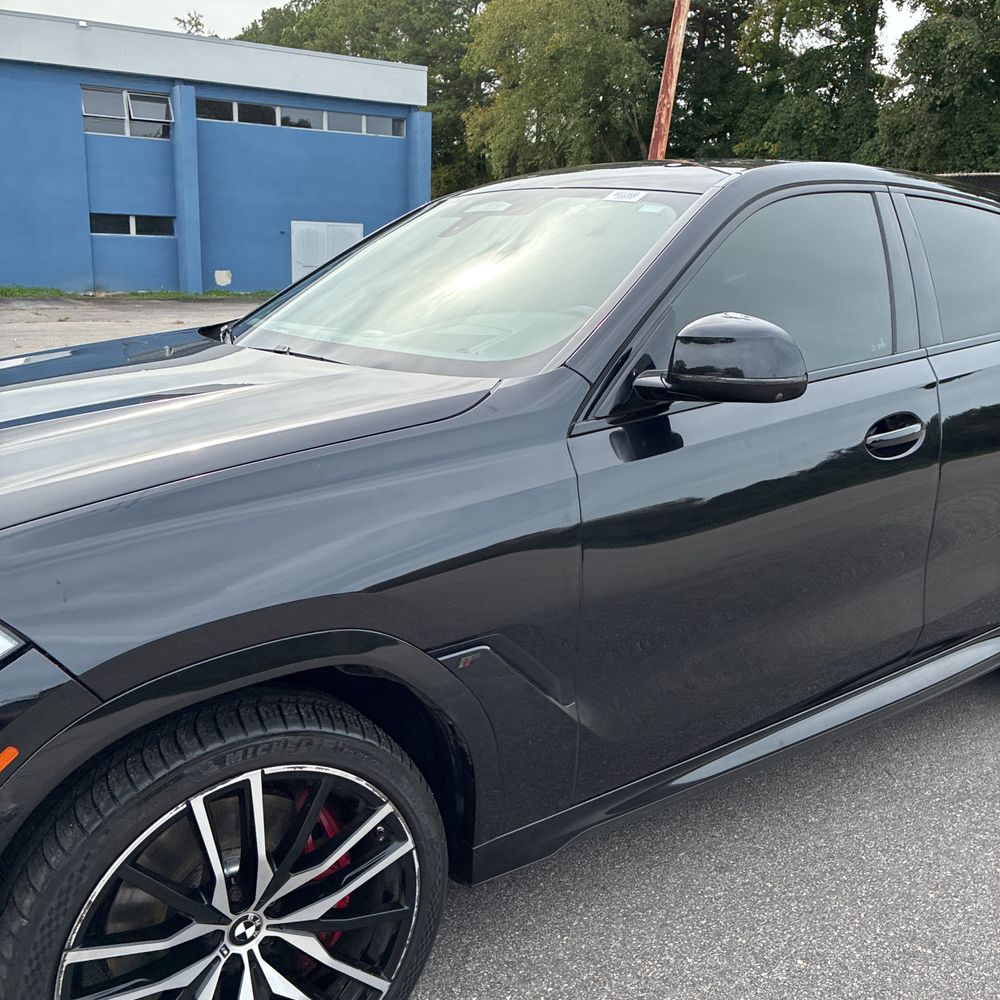 2022 BMW X6 M50i