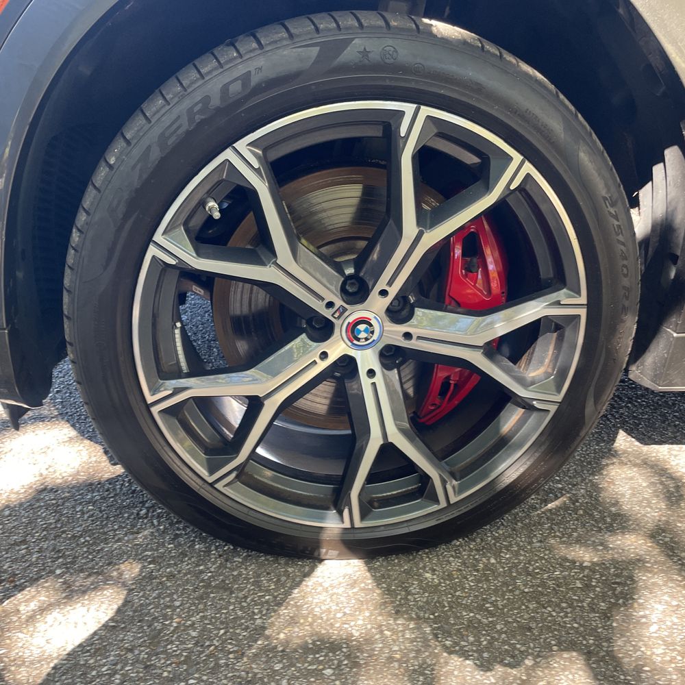 2023 BMW X6 M50i