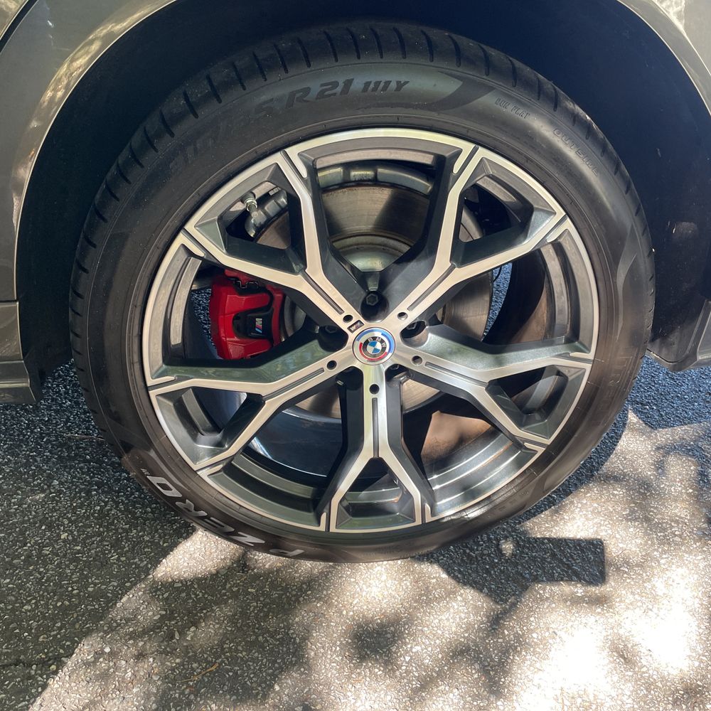 2023 BMW X6 M50i