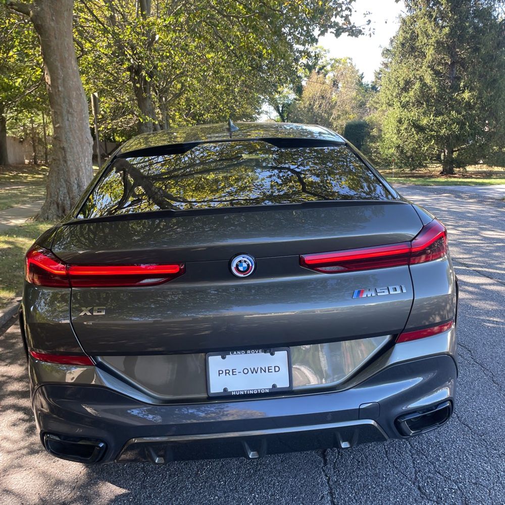 2023 BMW X6 M50i