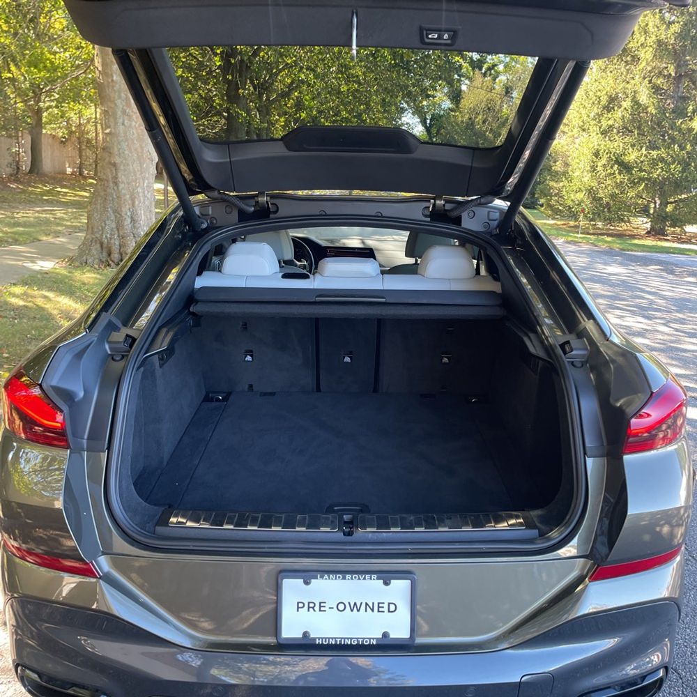 2023 BMW X6 M50i