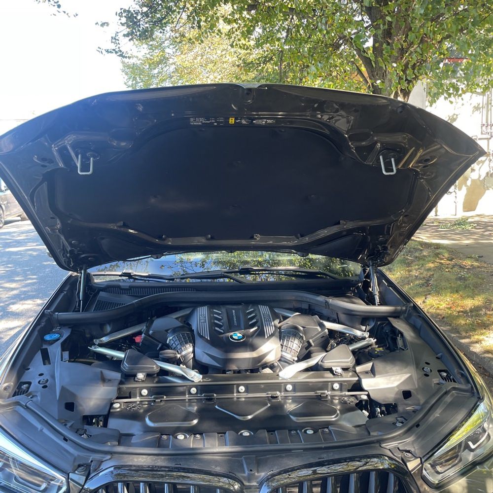 2023 BMW X6 M50i