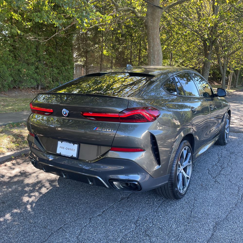 2023 BMW X6 M50i