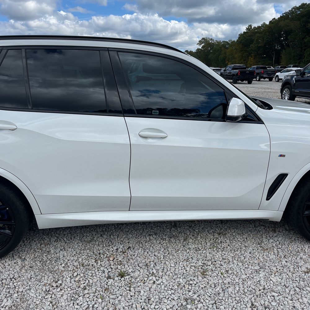 2022 BMW X5 M50i
