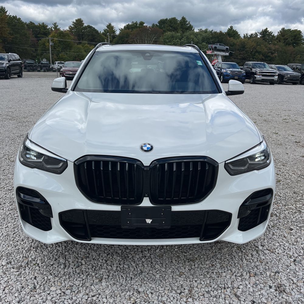 2022 BMW X5 M50i