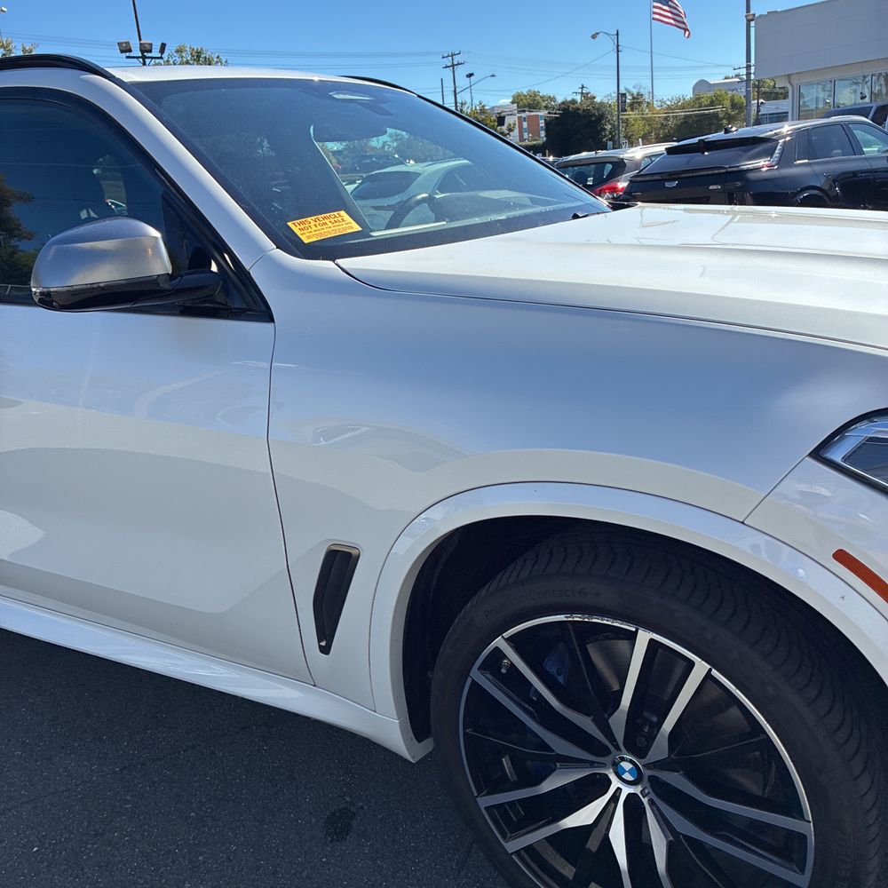 2023 BMW X5 M50i