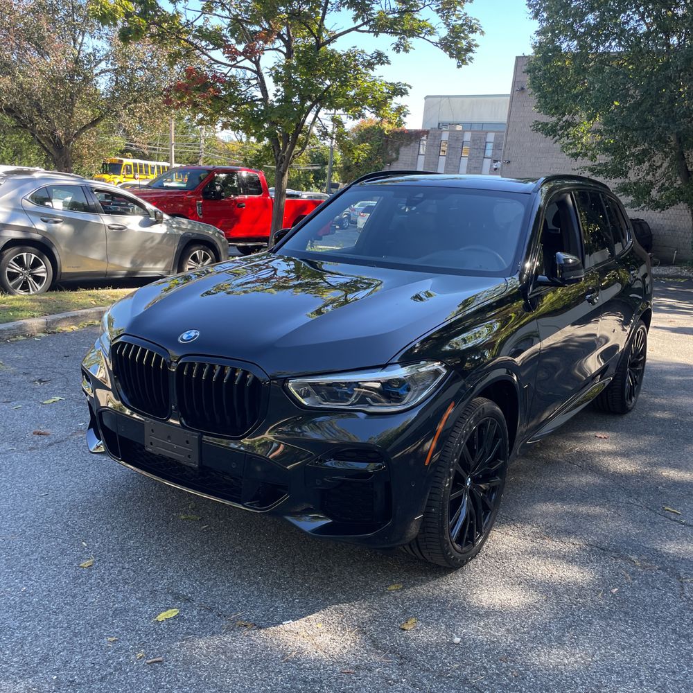 2023 BMW X5 M50i