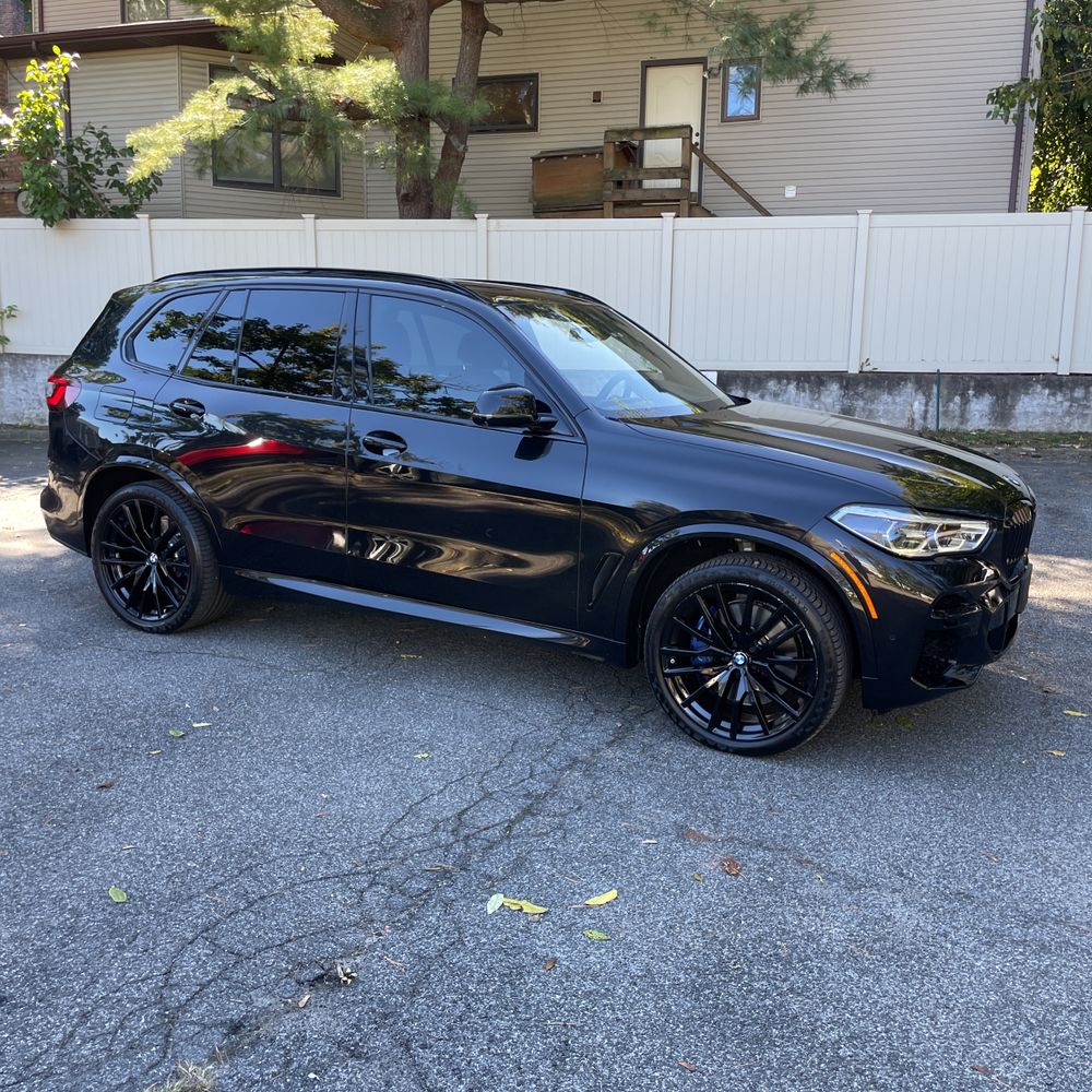 2023 BMW X5 M50i