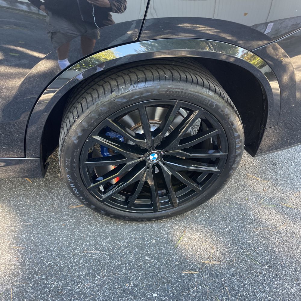 2023 BMW X5 M50i