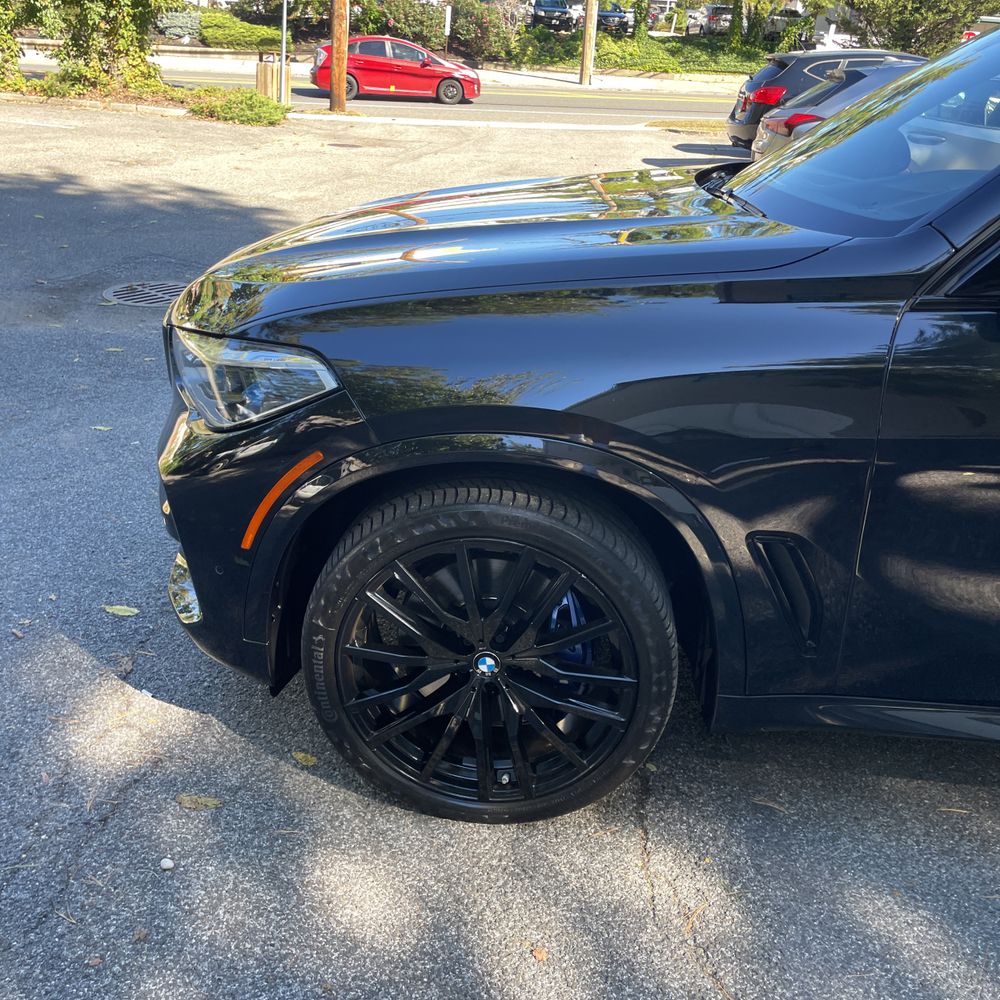 2023 BMW X5 M50i