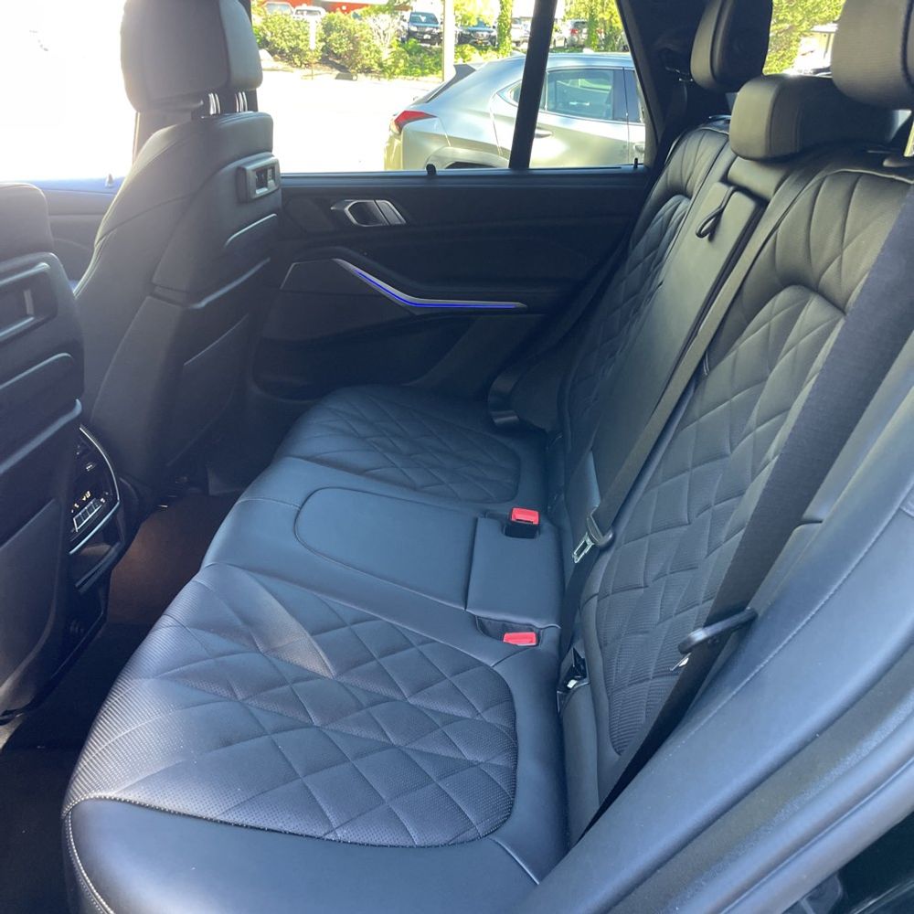 2023 BMW X5 M50i